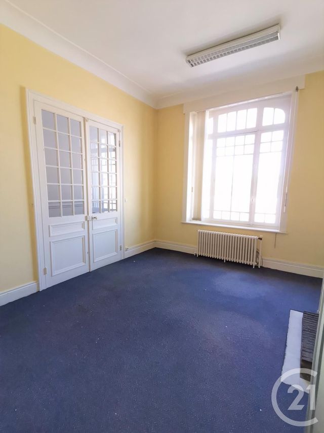 Afficher la photo en grand maison à vendre - 6 pièces - 178.0 m2 - CALAIS - 62 - NORD-PAS-DE-CALAIS - Century 21 Immopale