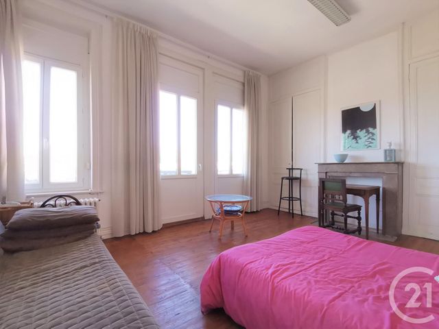 Afficher la photo en grand maison à vendre - 6 pièces - 178.0 m2 - CALAIS - 62 - NORD-PAS-DE-CALAIS - Century 21 Immopale