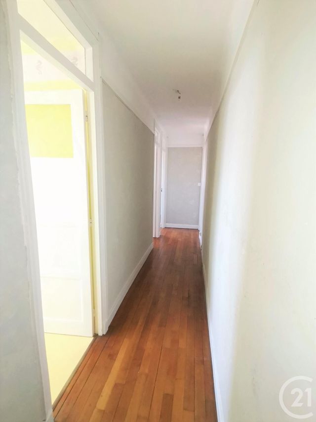 Afficher la photo en grand Appartement F3 à vendre - 4 pièces - 80.0 m2 - CALAIS - 62 - NORD-PAS-DE-CALAIS - Century 21 Immopale