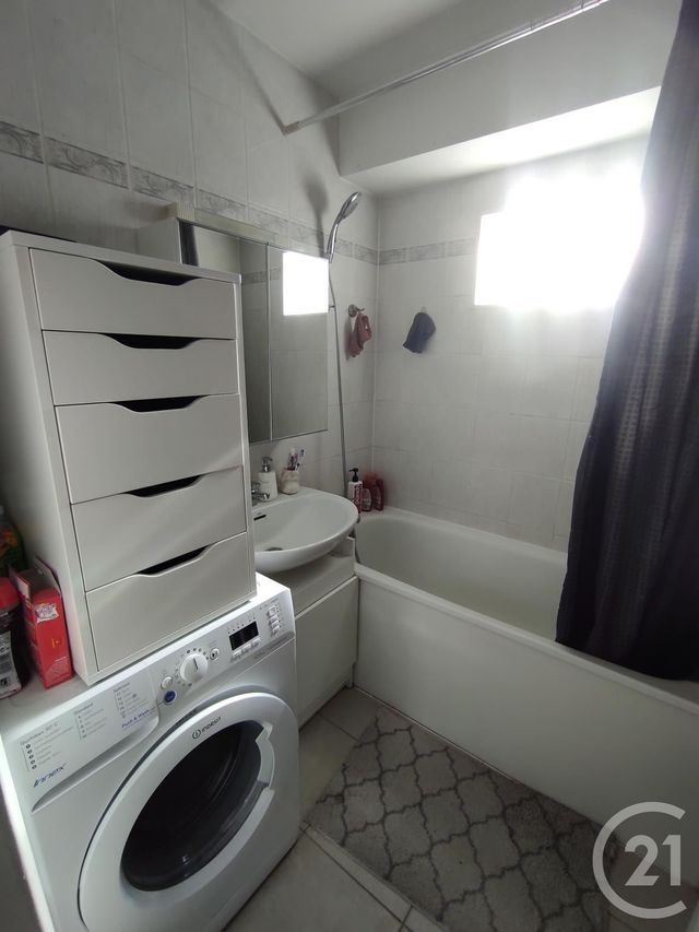 Afficher la photo en grand Appartement F3 à vendre - 3 pièces - 56.0 m2 - CALAIS - 62 - NORD-PAS-DE-CALAIS - Century 21 Immopale