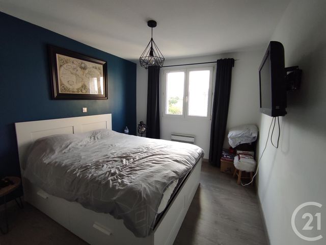 Afficher la photo en grand Appartement F3 à vendre - 3 pièces - 56.0 m2 - CALAIS - 62 - NORD-PAS-DE-CALAIS - Century 21 Immopale