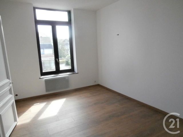 Appartement F2 à louer - 2 pièces - 62.07 m2 - CALAIS - 62 - NORD-PAS-DE-CALAIS - Century 21 Immopale Appartement F2 à louer - 2 pièces - 62.07 m2 - CALAIS - 62 - NORD-PAS-DE-CALAIS - Century 21 Immopale