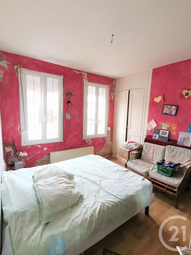 Afficher la photo en grand maison à vendre - 5 pièces - 110.0 m2 - CALAIS - 62 - NORD-PAS-DE-CALAIS - Century 21 Immopale