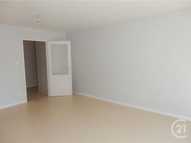 Appartement F3 à louer - 3 pièces - 59.7 m2 - CALAIS - 62 - NORD-PAS-DE-CALAIS - Century 21 Immopale Appartement F3 à louer - 3 pièces - 59.7 m2 - CALAIS - 62 - NORD-PAS-DE-CALAIS - Century 21 Immopale