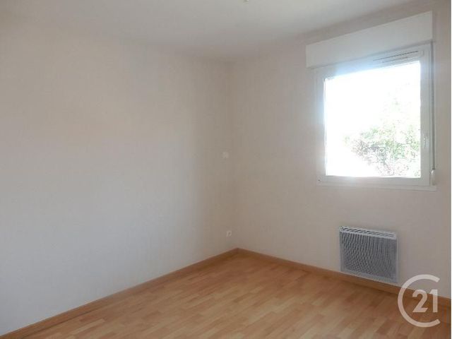 Appartement F3 à louer - 3 pièces - 59.7 m2 - CALAIS - 62 - NORD-PAS-DE-CALAIS - Century 21 Immopale Appartement F3 à louer - 3 pièces - 59.7 m2 - CALAIS - 62 - NORD-PAS-DE-CALAIS - Century 21 Immopale