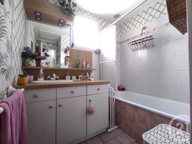 Afficher la photo en grand maison à vendre - 5 pièces - 73.0 m2 - TOURNEHEM SUR LA HEM - 62 - NORD-PAS-DE-CALAIS - Century 21 Immopale