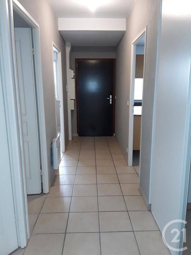 appartement à louer - 4 pièces - 65.0 m2 - CALAIS - 62 - NORD-PAS-DE-CALAIS - Century 21 Immopale appartement à louer - 4 pièces - 65.0 m2 - CALAIS - 62 - NORD-PAS-DE-CALAIS - Century 21 Immopale