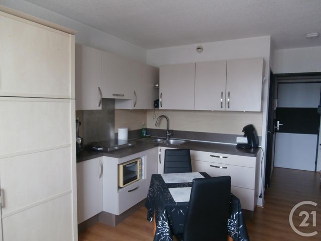 Studio à louer - 1 pièce - 22.5 m2 - CALAIS - 62 - NORD-PAS-DE-CALAIS - Century 21 Immopale Studio à louer - 1 pièce - 22.5 m2 - CALAIS - 62 - NORD-PAS-DE-CALAIS - Century 21 Immopale
