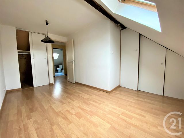 Afficher la photo en grand maison à vendre - 2 pièces - 60.0 m2 - CALAIS - 62 - NORD-PAS-DE-CALAIS - Century 21 Immopale