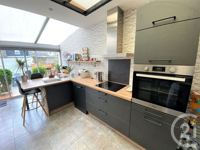 Afficher la photo en grand maison à vendre - 5 pièces - 97.0 m2 - CALAIS - 62 - NORD-PAS-DE-CALAIS - Century 21 Immopale