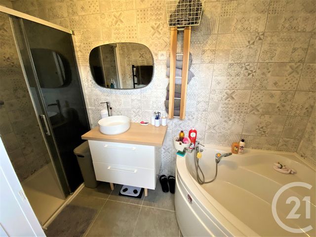 Afficher la photo en grand maison à vendre - 5 pièces - 97.0 m2 - CALAIS - 62 - NORD-PAS-DE-CALAIS - Century 21 Immopale