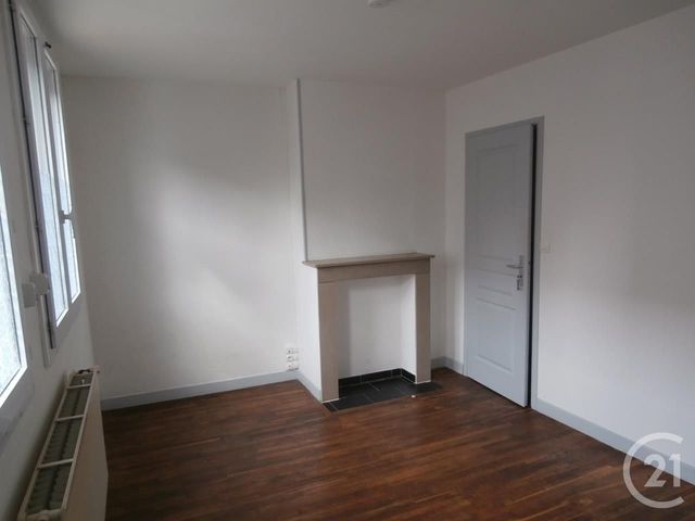 Afficher la photo en grand Appartement F2 à louer - 2 pièces - 49.0 m2 - CALAIS - 62 - NORD-PAS-DE-CALAIS - Century 21 Immopale