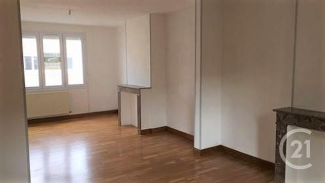Afficher la photo en grand Appartement F2 à louer - 2 pièces - 55.34 m2 - CALAIS - 62 - NORD-PAS-DE-CALAIS - Century 21 Immopale