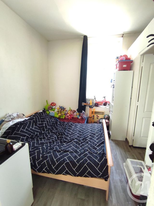 Afficher la photo en grand immeuble à vendre - 110.0 m2 - CALAIS - 62 - NORD-PAS-DE-CALAIS - Century 21 Immopale