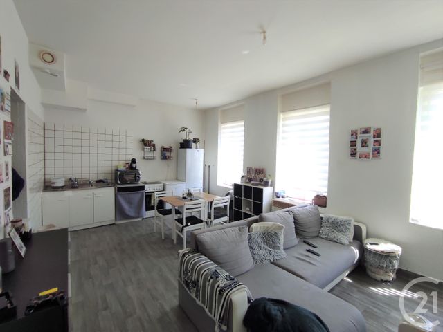 Afficher la photo en grand immeuble à vendre - 110.0 m2 - CALAIS - 62 - NORD-PAS-DE-CALAIS - Century 21 Immopale