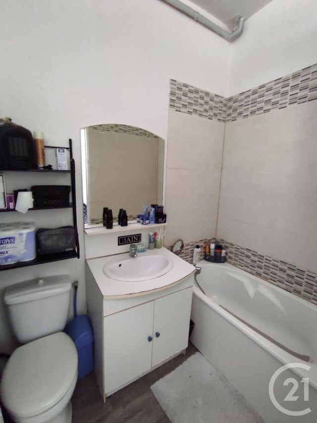 Afficher la photo en grand immeuble à vendre - 110.0 m2 - CALAIS - 62 - NORD-PAS-DE-CALAIS - Century 21 Immopale