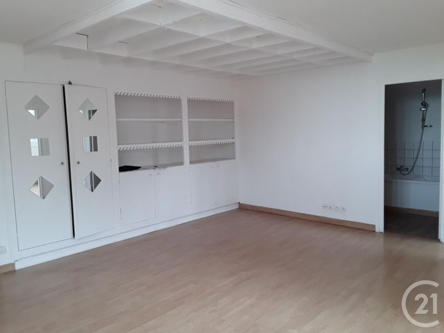 Afficher la photo en grand appartement à louer - 3 pièces - 60.0 m2 - CAFFIERS - 62 - NORD-PAS-DE-CALAIS - Century 21 Immopale
