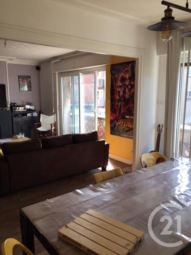 Appartement F3 à louer - 3 pièces - 95.0 m2 - CALAIS - 62 - NORD-PAS-DE-CALAIS - Century 21 Immopale
