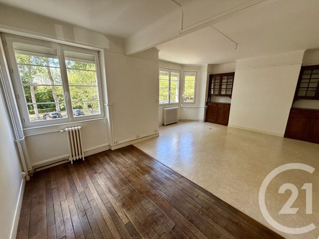 Appartement F4 à vendre - 5 pièces - 94.34 m2 - CALAIS - 62 - NORD-PAS-DE-CALAIS - Century 21 Immopale