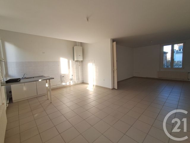 Appartement Duplex à louer - 4 pièces - 93.0 m2 - CALAIS - 62 - NORD-PAS-DE-CALAIS - Century 21 Immopale