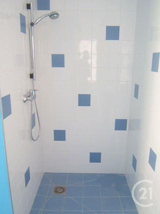 Appartement Duplex à louer - 4 pièces - 93.0 m2 - CALAIS - 62 - NORD-PAS-DE-CALAIS - Century 21 Immopale