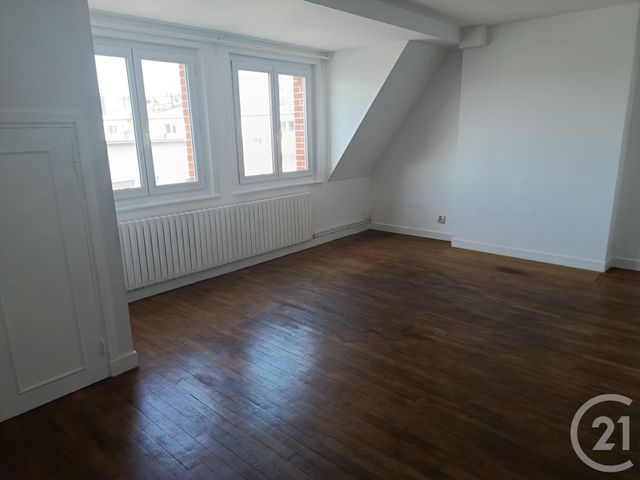 Appartement à vendre - 3 pièces - 72.56 m2 - CALAIS - 62 - NORD-PAS-DE-CALAIS - Century 21 Immopale