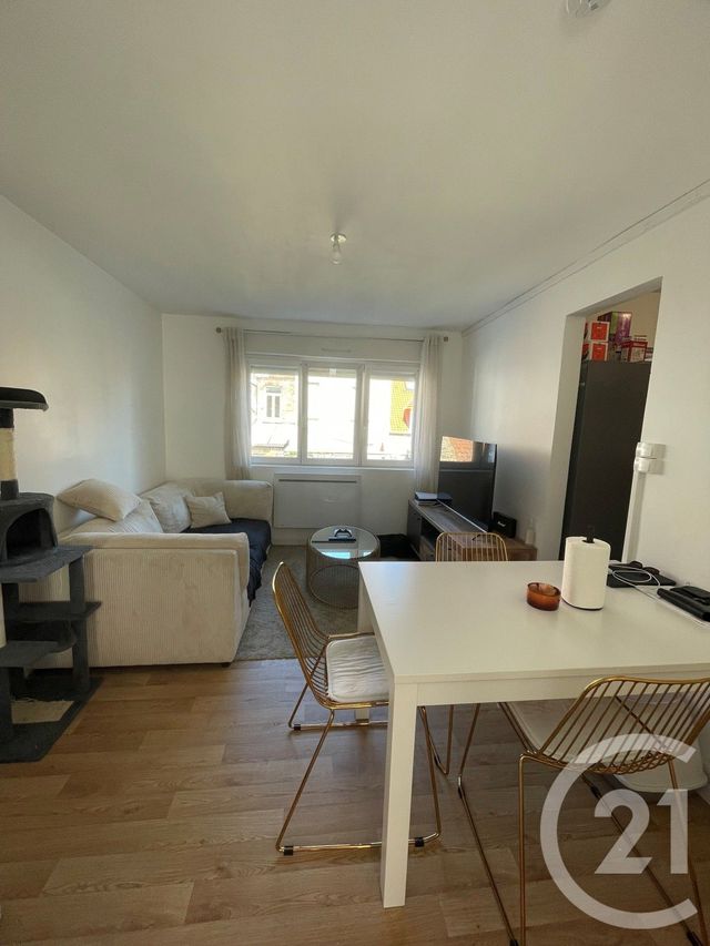 Appartement F2 à louer - 2 pièces - 32.52 m2 - CALAIS - 62 - NORD-PAS-DE-CALAIS - Century 21 Immopale
