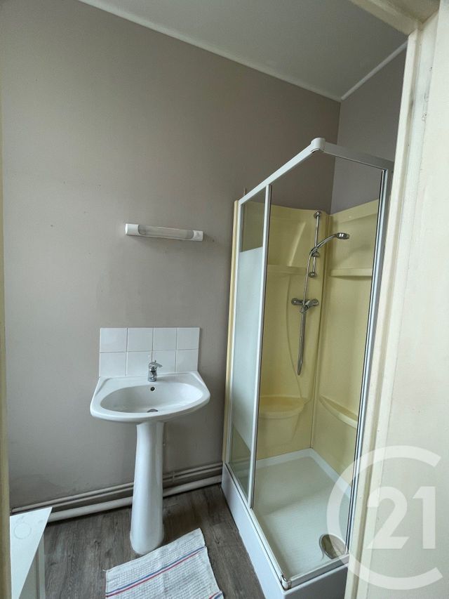 Appartement à louer - 2 pièces - 18.94 m2 - CALAIS - 62 - NORD-PAS-DE-CALAIS - Century 21 Immopale