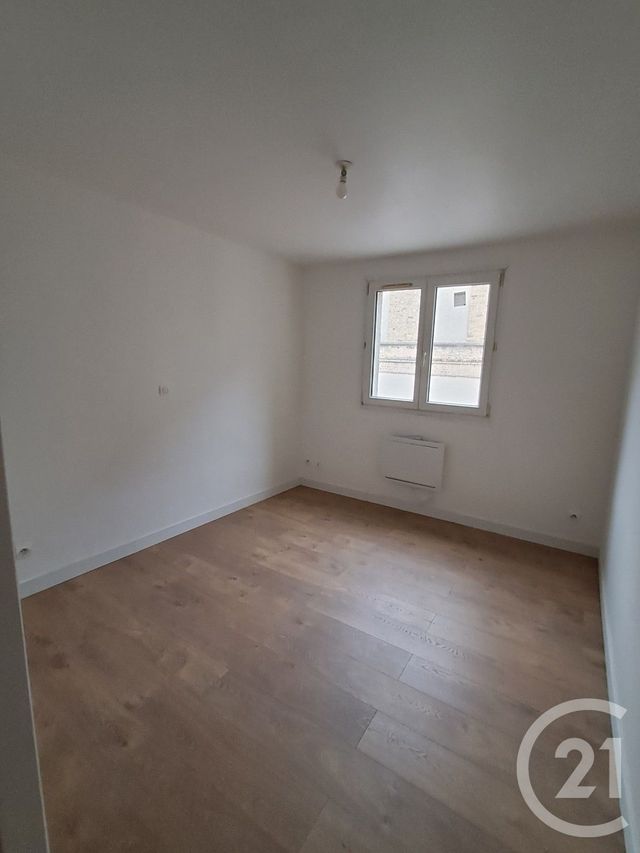 Appartement F2 à louer - 2 pièces - 44.0 m2 - CALAIS - 62 - NORD-PAS-DE-CALAIS - Century 21 Immopale