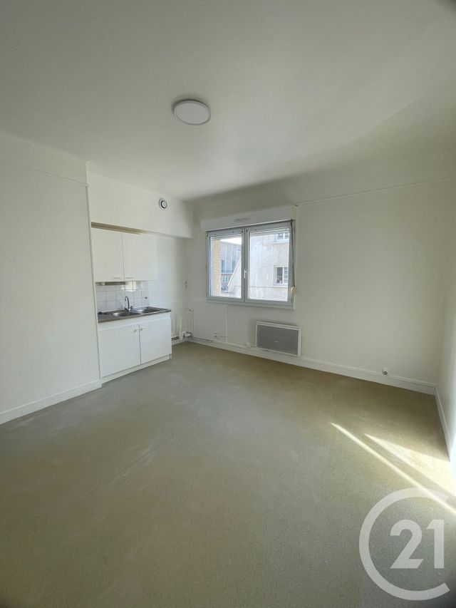 Appartement F1 à louer - 2 pièces - 32.44 m2 - CALAIS - 62 - NORD-PAS-DE-CALAIS - Century 21 Immopale