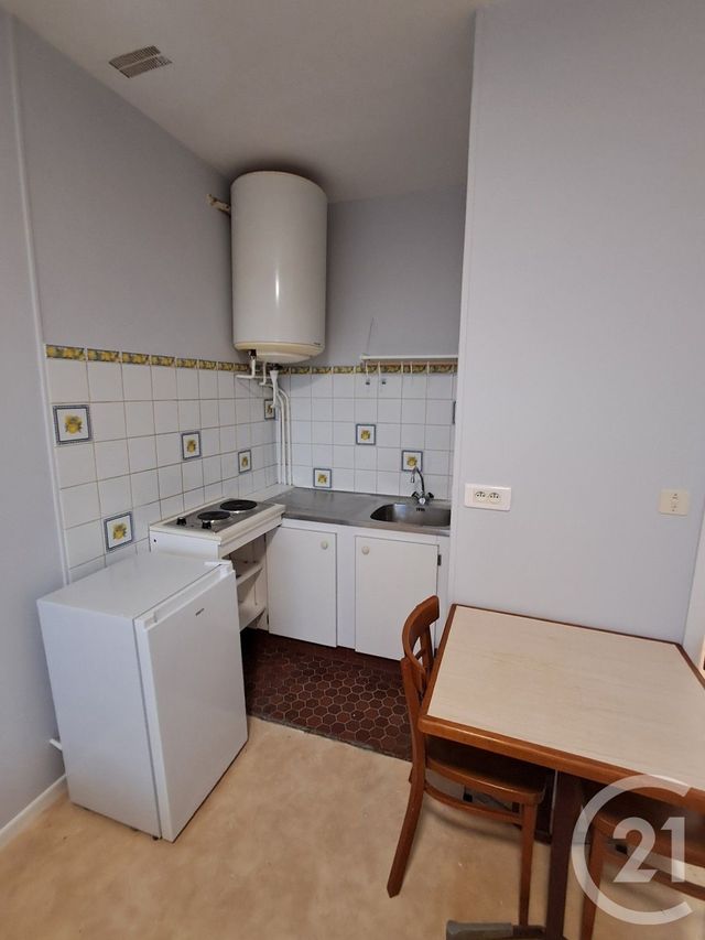Appartement Studio à louer - 1 pièce - 20.0 m2 - CALAIS - 62 - NORD-PAS-DE-CALAIS - Century 21 Immopale