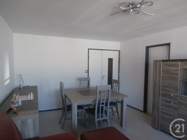 Appartement F2 à louer - 2 pièces - 58.74 m2 - CALAIS - 62 - NORD-PAS-DE-CALAIS - Century 21 Immopale