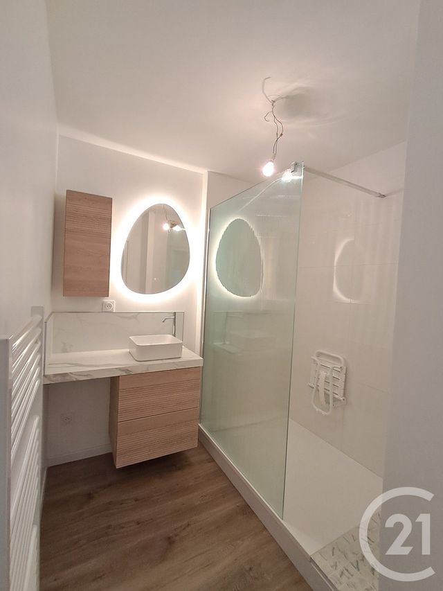 Afficher la photo en grand Appartement à louer - 2 pièces - 59.81 m2 - CALAIS - 62 - NORD-PAS-DE-CALAIS - Century 21 Immopale