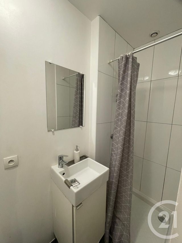 Appartement Studio à louer - 1 pièce - 24.76 m2 - CALAIS - 62 - NORD-PAS-DE-CALAIS - Century 21 Immopale