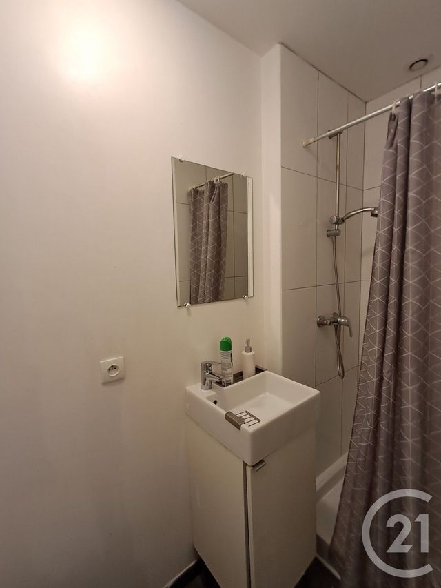 Appartement Studio à louer - 2 pièces - 24.76 m2 - CALAIS - 62 - NORD-PAS-DE-CALAIS - Century 21 Immopale