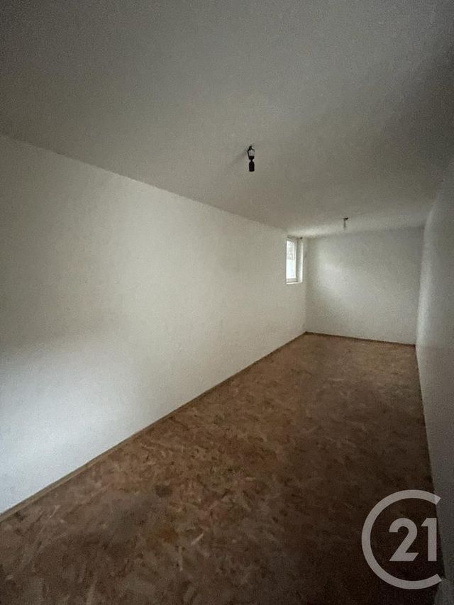Appartement à louer - 3 pièces - 86.0 m2 - CAFFIERS - 62 - NORD-PAS-DE-CALAIS - Century 21 Immopale