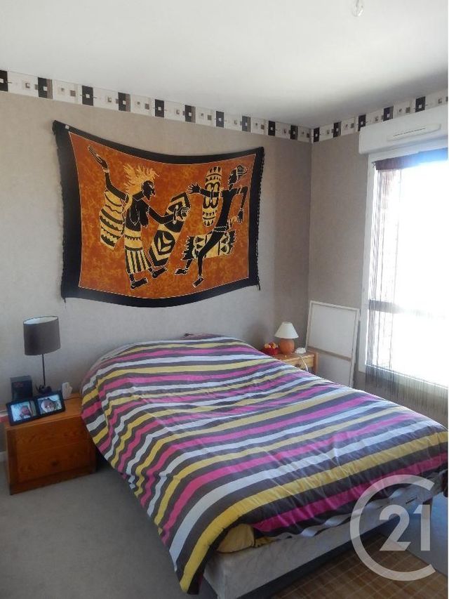 Appartement F3 à louer - 3 pièces - 75.0 m2 - CALAIS - 62 - NORD-PAS-DE-CALAIS - Century 21 Immopale