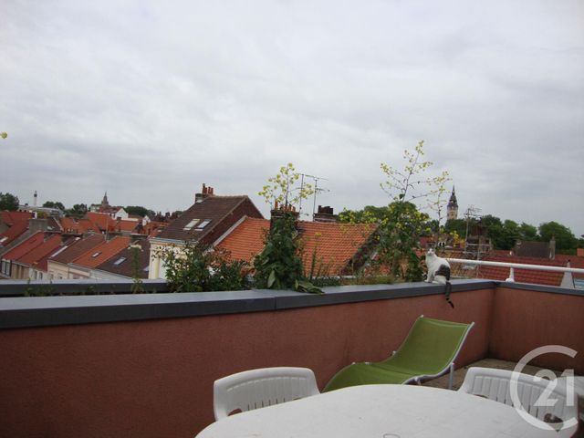 Appartement F3 à louer - 3 pièces - 75.0 m2 - CALAIS - 62 - NORD-PAS-DE-CALAIS - Century 21 Immopale