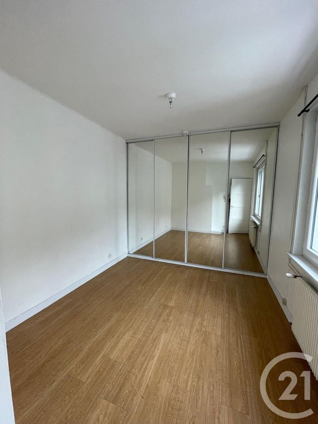 Appartement F4 à louer - 5 pièces - 93.0 m2 - CALAIS - 62 - NORD-PAS-DE-CALAIS - Century 21 Immopale