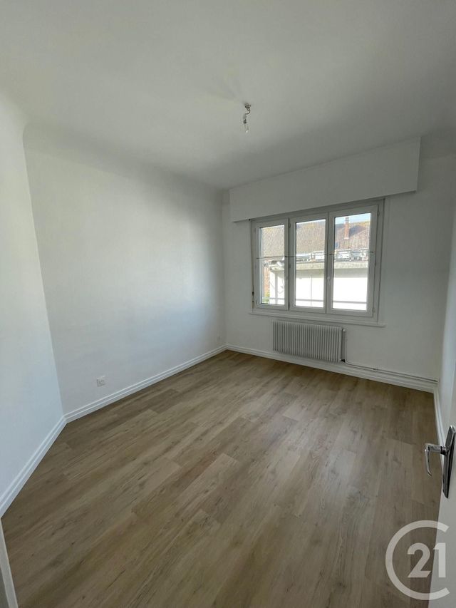 Appartement F3 à louer - 3 pièces - 64.43 m2 - CALAIS - 62 - NORD-PAS-DE-CALAIS - Century 21 Immopale