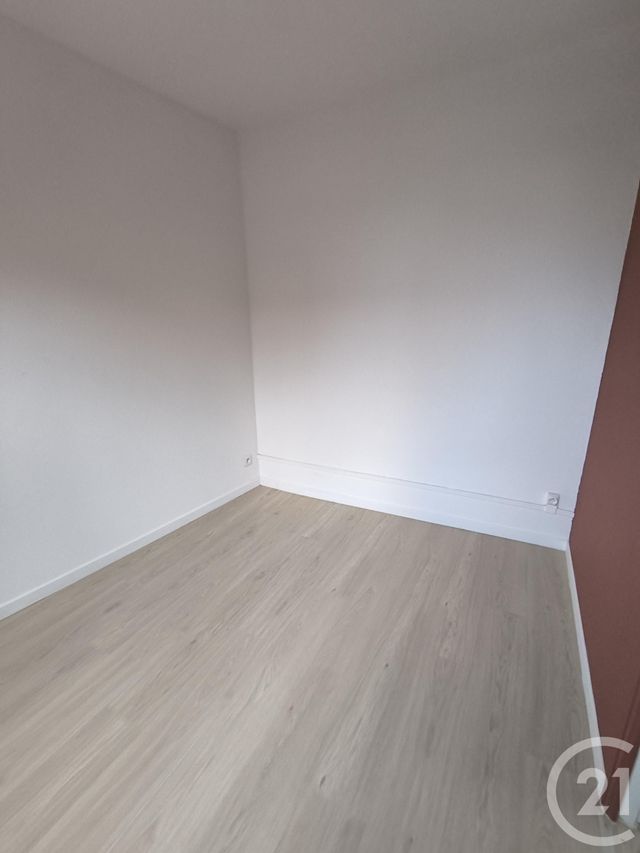 Appartement à louer - 4 pièces - 75.0 m2 - MARQUISE - 62 - NORD-PAS-DE-CALAIS - Century 21 Immopale