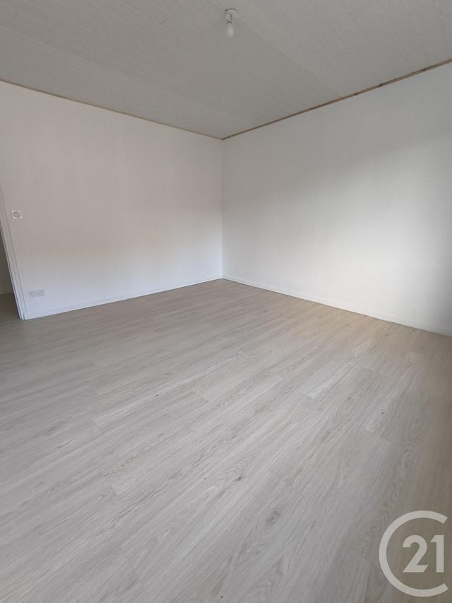Appartement à louer - 4 pièces - 75.0 m2 - MARQUISE - 62 - NORD-PAS-DE-CALAIS - Century 21 Immopale