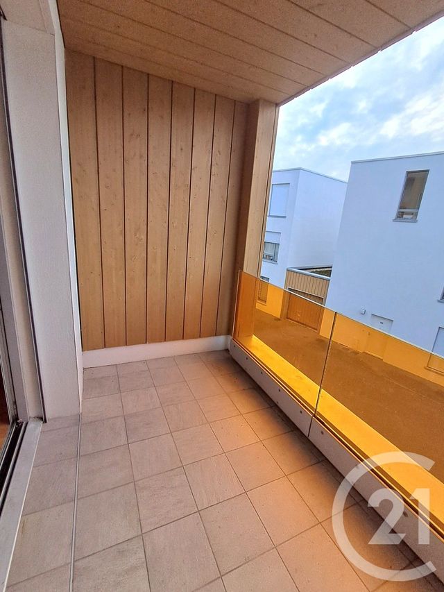 Appartement F2 à louer - 2 pièces - 61.0 m2 - CALAIS - 62 - NORD-PAS-DE-CALAIS - Century 21 Immopale