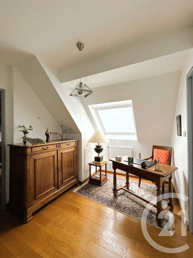 Appartement Duplex à vendre - 5 pièces - 118.0 m2 - CALAIS - 62 - NORD-PAS-DE-CALAIS - Century 21 Immopale