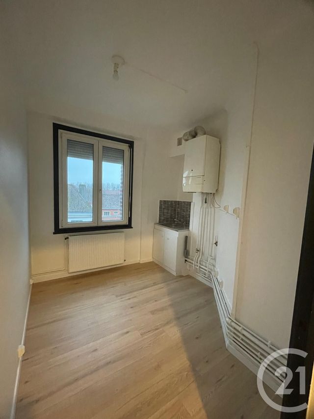 Appartement F2 à louer - 2 pièces - 44.0 m2 - CALAIS - 62 - NORD-PAS-DE-CALAIS - Century 21 Immopale