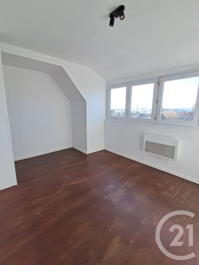 Appartement Studio à louer CALAIS