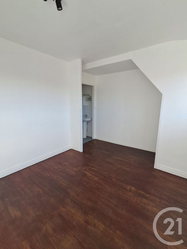 Appartement Studio à louer - 1 pièce - 30.0 m2 - CALAIS - 62 - NORD-PAS-DE-CALAIS - Century 21 Immopale