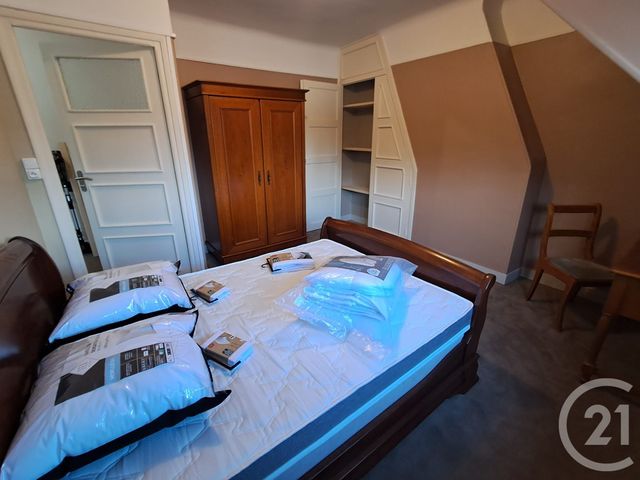 maison à louer - 5 pièces - 153.23 m2 - CALAIS - 62 - NORD-PAS-DE-CALAIS - Century 21 Immopale