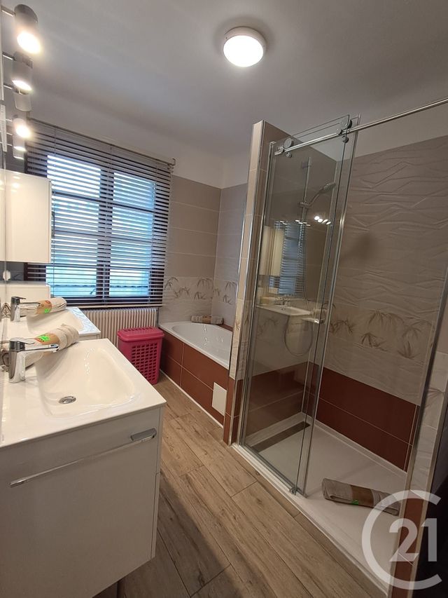 maison à louer - 5 pièces - 153.23 m2 - CALAIS - 62 - NORD-PAS-DE-CALAIS - Century 21 Immopale