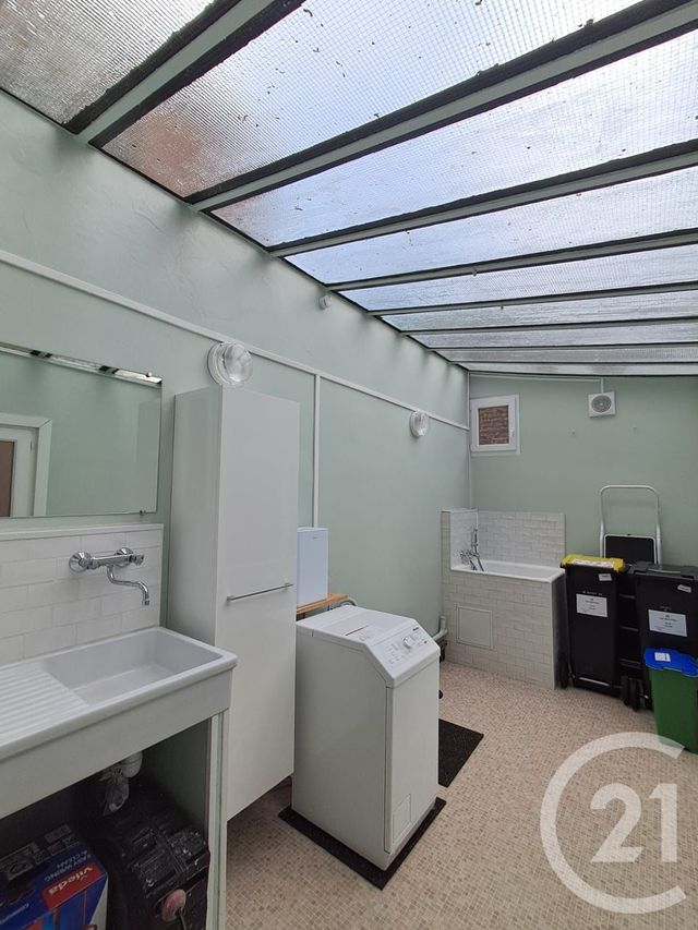 maison à louer - 5 pièces - 153.23 m2 - CALAIS - 62 - NORD-PAS-DE-CALAIS - Century 21 Immopale